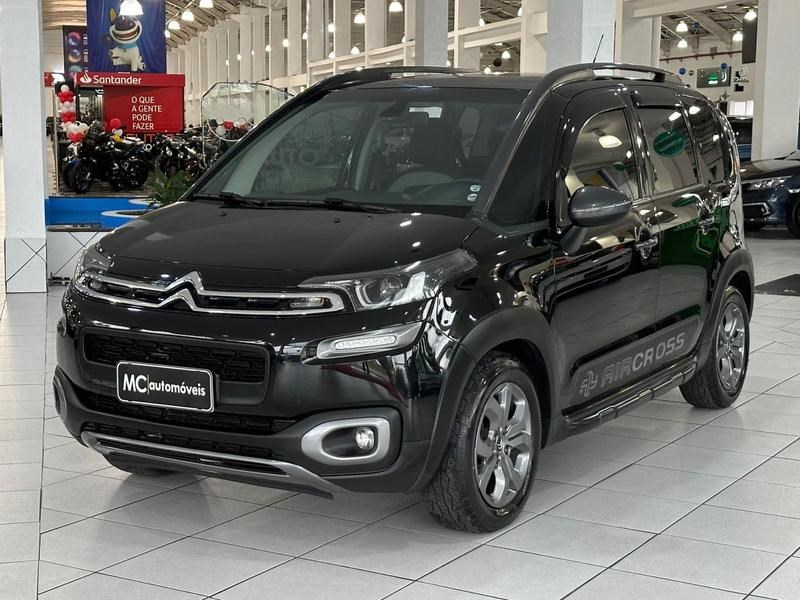 //www.autoline.com.br/carro/citroen/aircross-16-feel-16v-flex-4p-automatico/2018/curitiba-pr/24965727