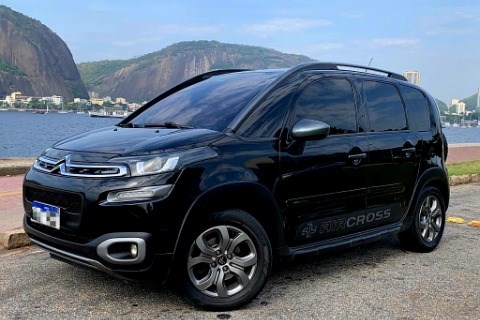 //www.autoline.com.br/carro/citroen/aircross-16-shine-16v-flex-4p-automatico/2016/rio-de-janeiro-rj/24996466