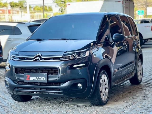 //www.autoline.com.br/carro/citroen/aircross-16-start-16v-flex-4p-manual/2018/fortaleza-ce/25011326