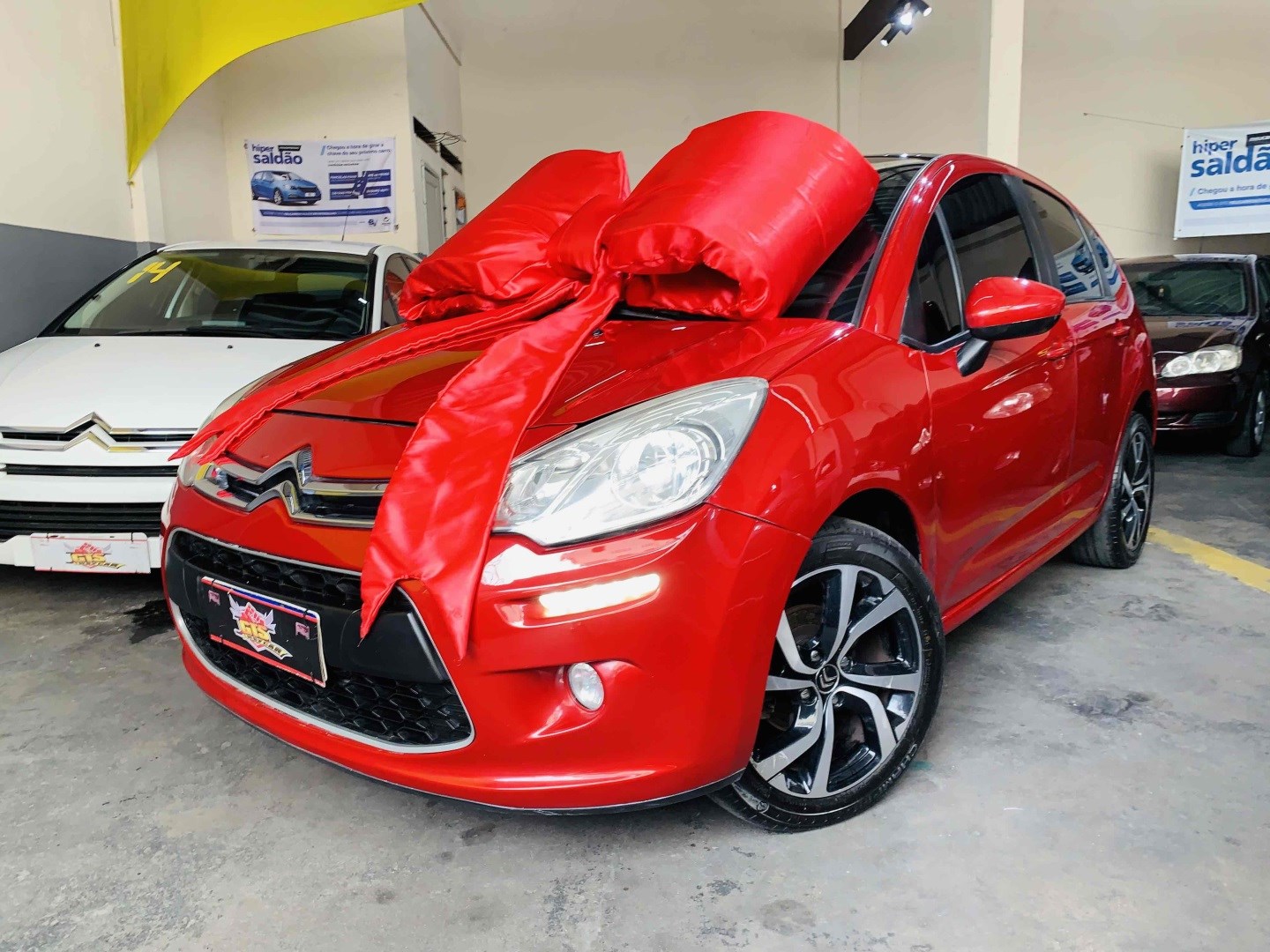 //www.autoline.com.br/carro/citroen/c3-15-tendance-8v-flex-4p-manual/2013/rio-de-janeiro-rj/23503706