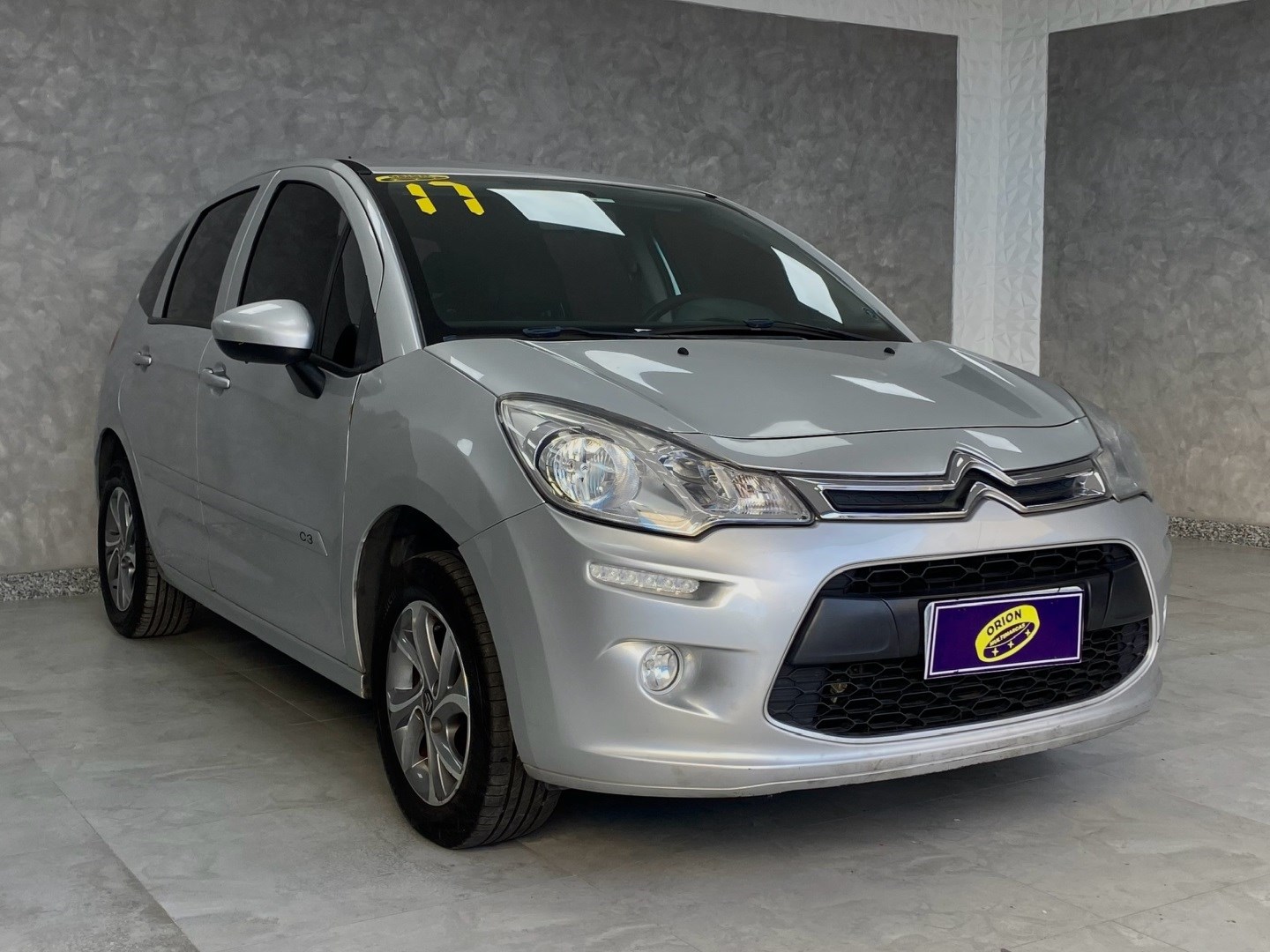 //www.autoline.com.br/carro/citroen/c3-12-origine-12v-flex-4p-manual/2017/rio-de-janeiro-rj/23535890