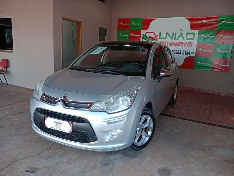 //www.autoline.com.br/carro/citroen/c3-16-120-exclusive-16v-flex-4p-automatico/2018/campo-grande-ms/23626781