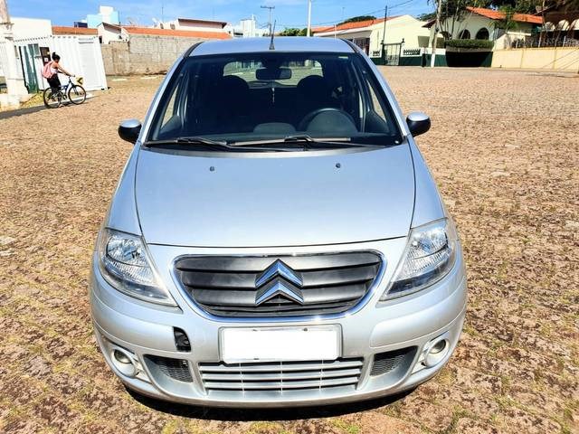 //www.autoline.com.br/carro/citroen/c3-16-exclusive-16v-flex-4p-automatico/2010/itapira-sp/23637043