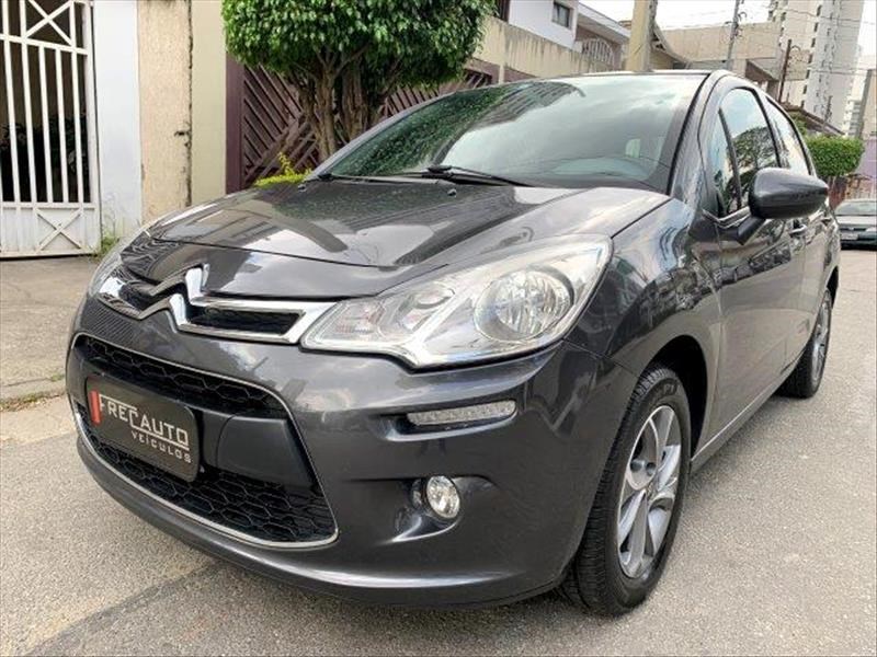 //www.autoline.com.br/carro/citroen/c3-15-origine-8v-flex-4p-manual/2015/sao-paulo-sp/23735924