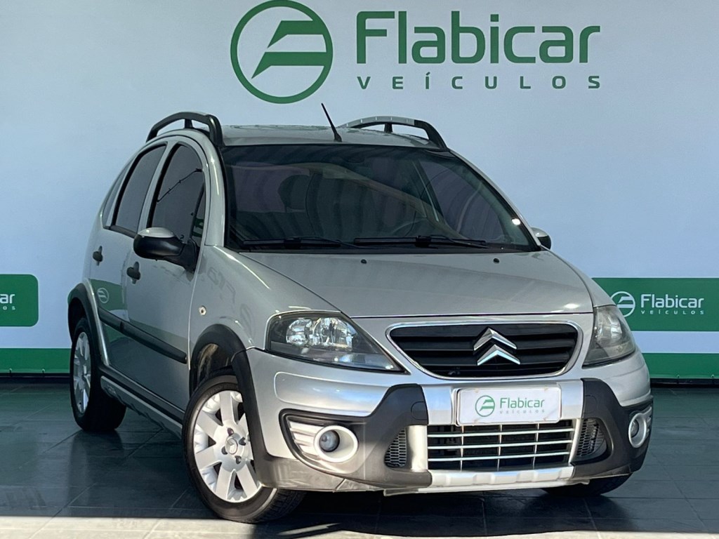 //www.autoline.com.br/carro/citroen/c3-14-xtr-8v-flex-4p-manual/2012/joinville-sc/24035934