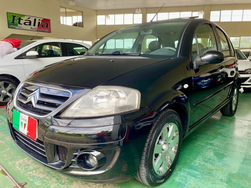 //www.autoline.com.br/carro/citroen/c3-16-exclusive-solaris-16v-flex-4p-manual/2011/caxias-do-sul-rs/24157065