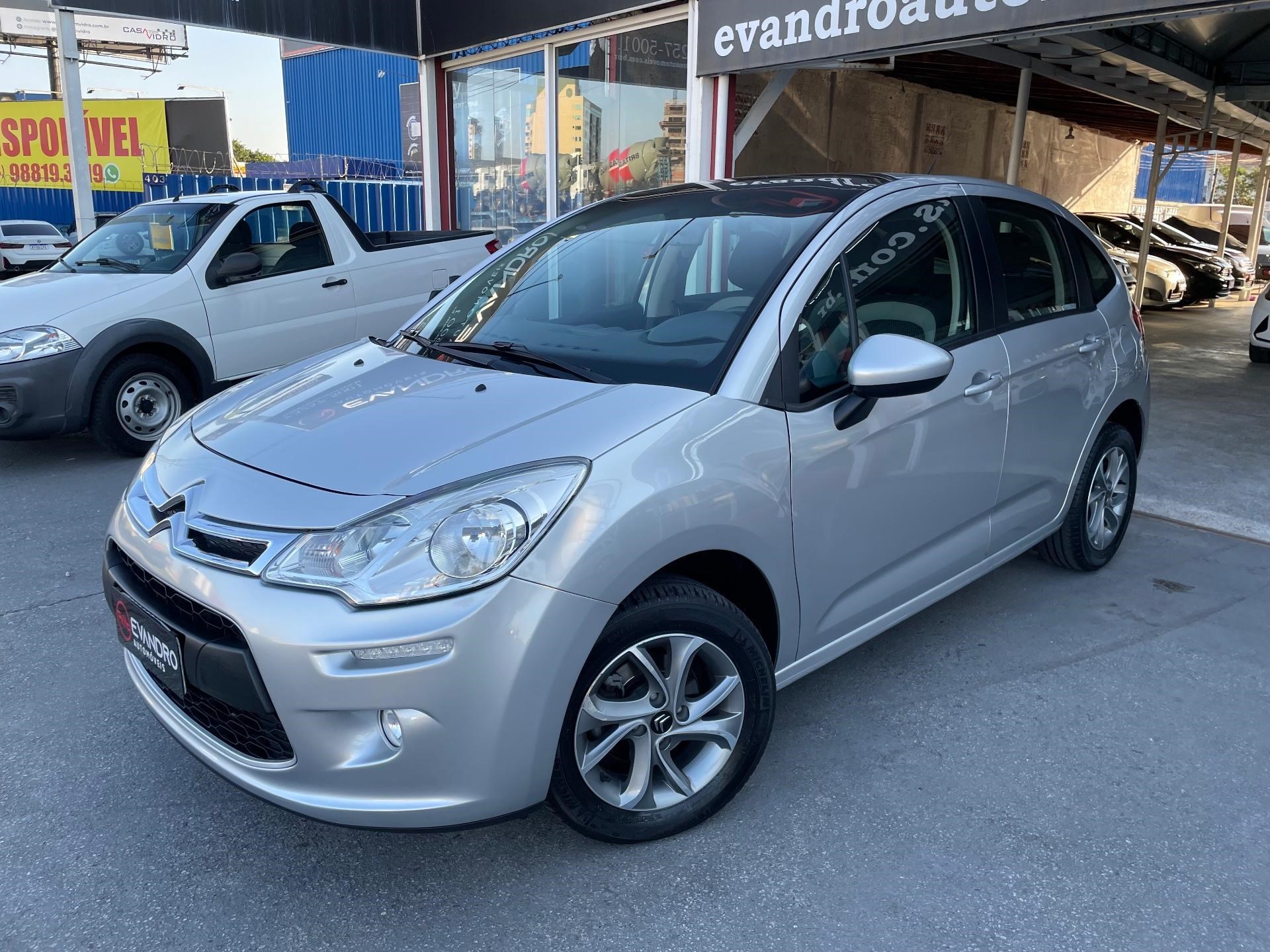 //www.autoline.com.br/carro/citroen/c3-16-120-tendance-16v-flex-4p-automatico/2016/sao-jose-sc/24163484