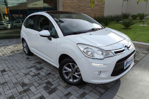 //www.autoline.com.br/carro/citroen/c3-15-tendance-8v-flex-4p-manual/2013/anapolis-go/24293925