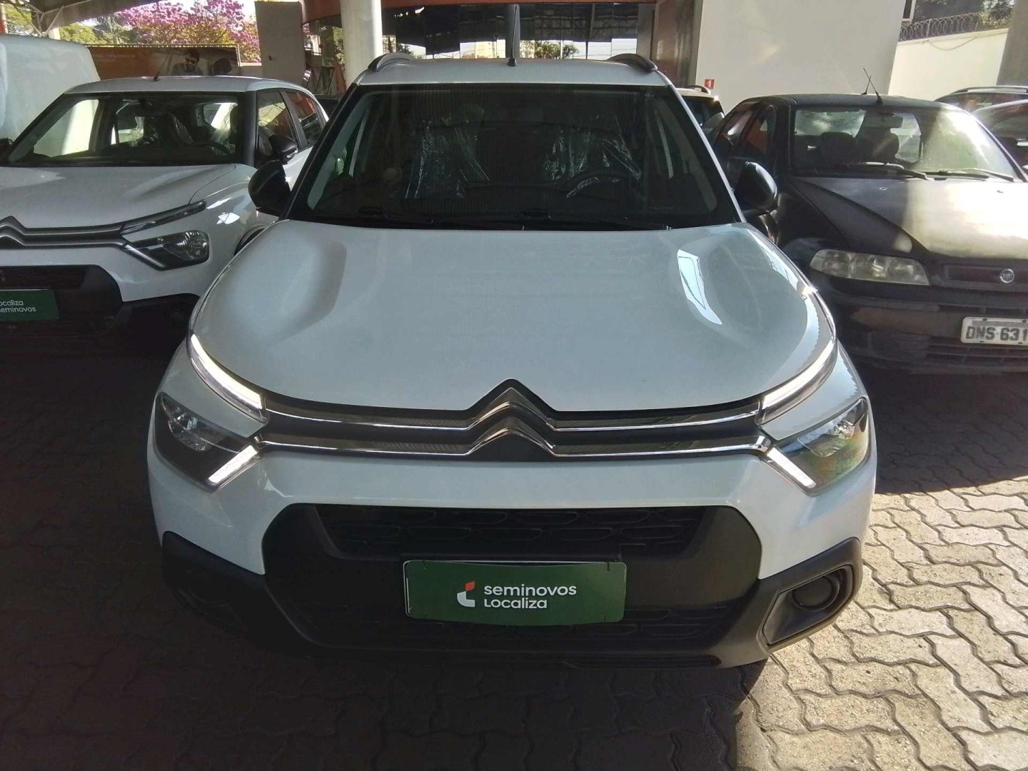 //www.autoline.com.br/carro/citroen/c3-10-feel-6v-flex-4p-manual/2023/sao-paulo-sp/24354622