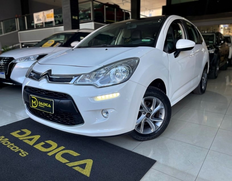 //www.autoline.com.br/carro/citroen/c3-15-tendance-8v-flex-4p-manual/2015/campinas-sp/24379614