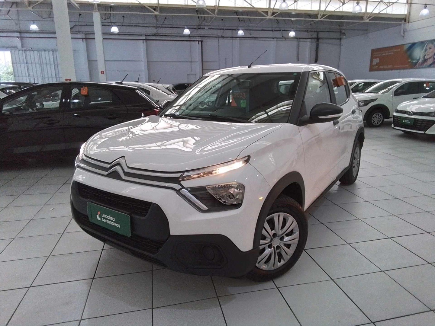 //www.autoline.com.br/carro/citroen/c3-10-live-pack-6v-flex-4p-manual/2023/sao-paulo-sp/24534449