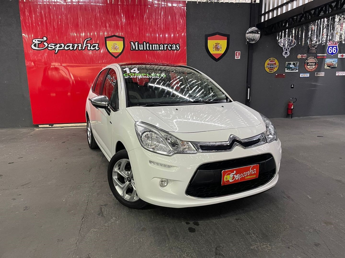 //www.autoline.com.br/carro/citroen/c3-16-120-exclusive-16v-flex-4p-automatico/2014/sorocaba-sp/24595551