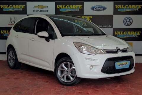 //www.autoline.com.br/carro/citroen/c3-16-120-tendance-16v-flex-4p-automatico/2015/campinas-sp/24596793