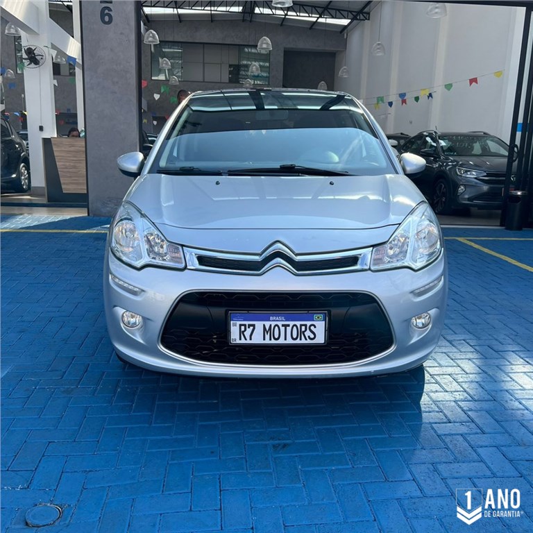 //www.autoline.com.br/carro/citroen/c3-16-120-tendance-16v-flex-4p-automatico/2017/campinas-sp/24613036
