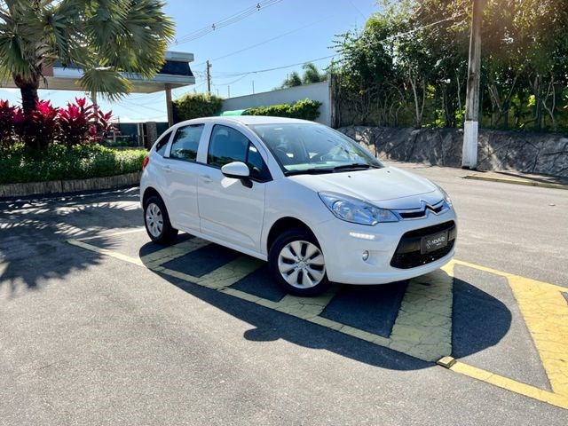 //www.autoline.com.br/carro/citroen/c3-16-120-attraction-16v-flex-4p-automatico/2018/arapiraca-al/24659498