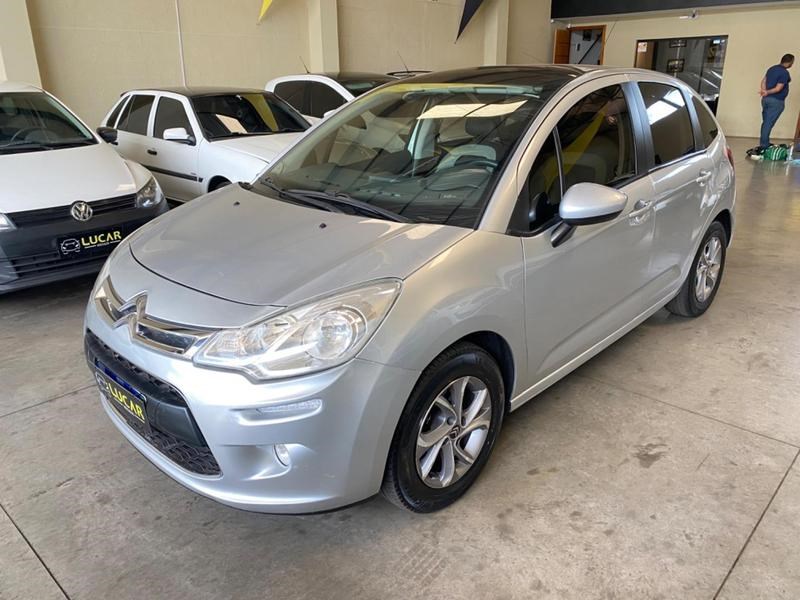 //www.autoline.com.br/carro/citroen/c3-15-tendance-8v-flex-4p-manual/2013/sarandi-pr/24693626