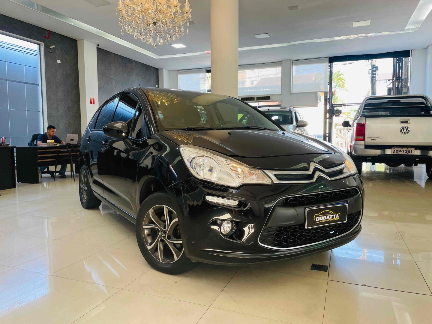 //www.autoline.com.br/carro/citroen/c3-15-tendance-8v-flex-4p-manual/2016/praia-grande-sp/24711280