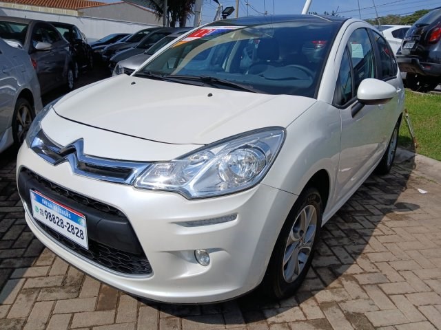 //www.autoline.com.br/carro/citroen/c3-12-tendance-12v-flex-4p-manual/2017/sorocaba-sp/24769081