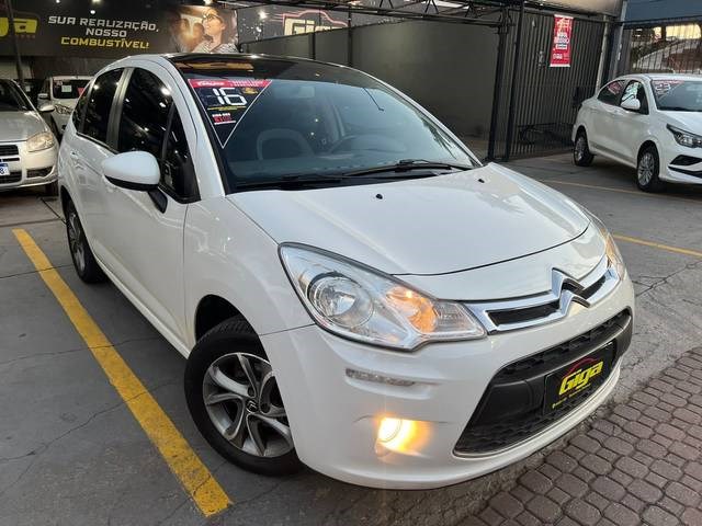 //www.autoline.com.br/carro/citroen/c3-16-120-tendance-16v-flex-4p-automatico/2016/volta-redonda-rj/24796545