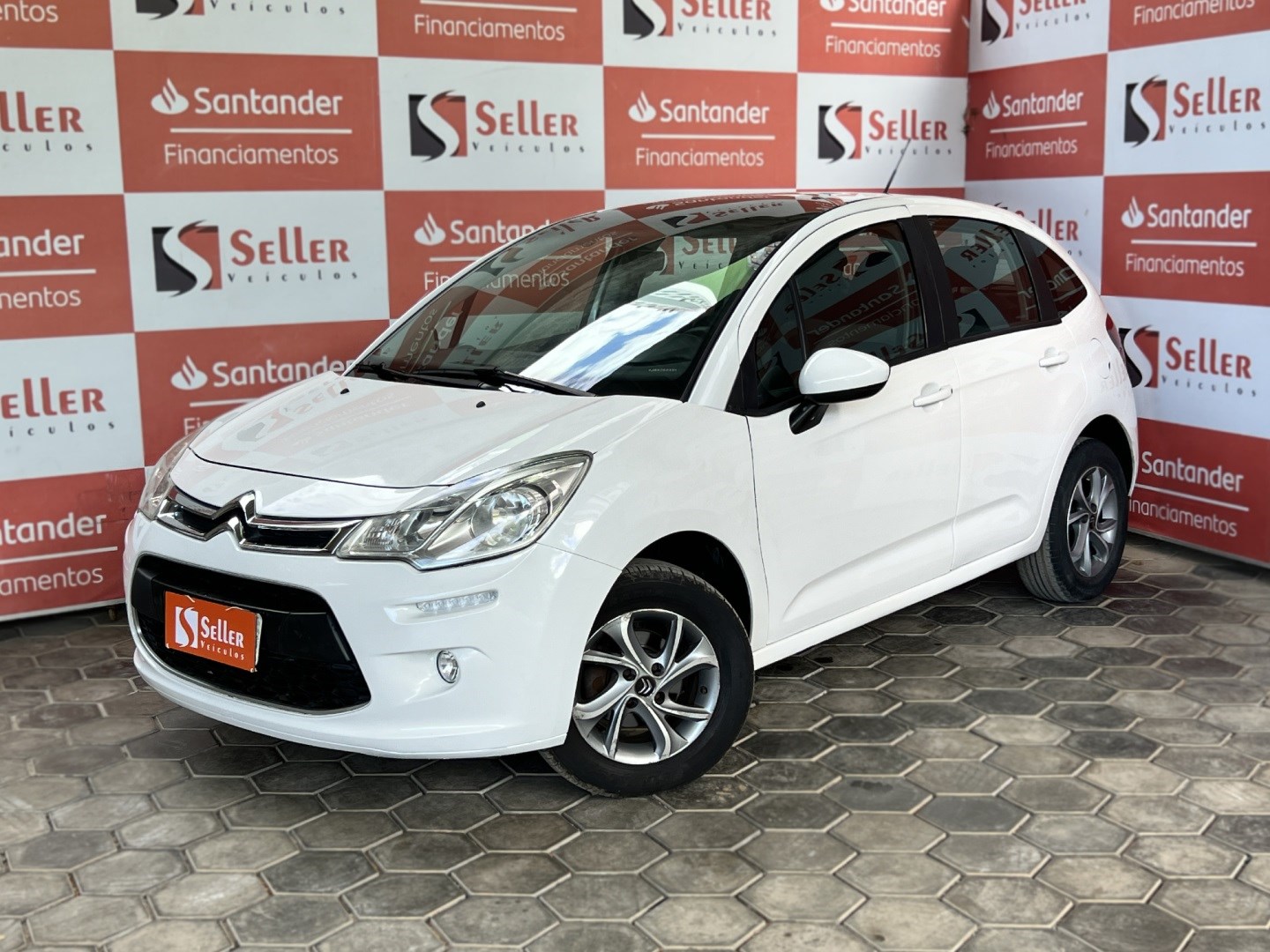 //www.autoline.com.br/carro/citroen/c3-12-origine-12v-flex-4p-manual/2018/salvador-ba/24801069