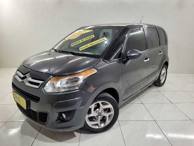 //www.autoline.com.br/carro/citroen/c3-16-120-tendance-16v-flex-4p-automatico/2015/sao-paulo-sp/24858088