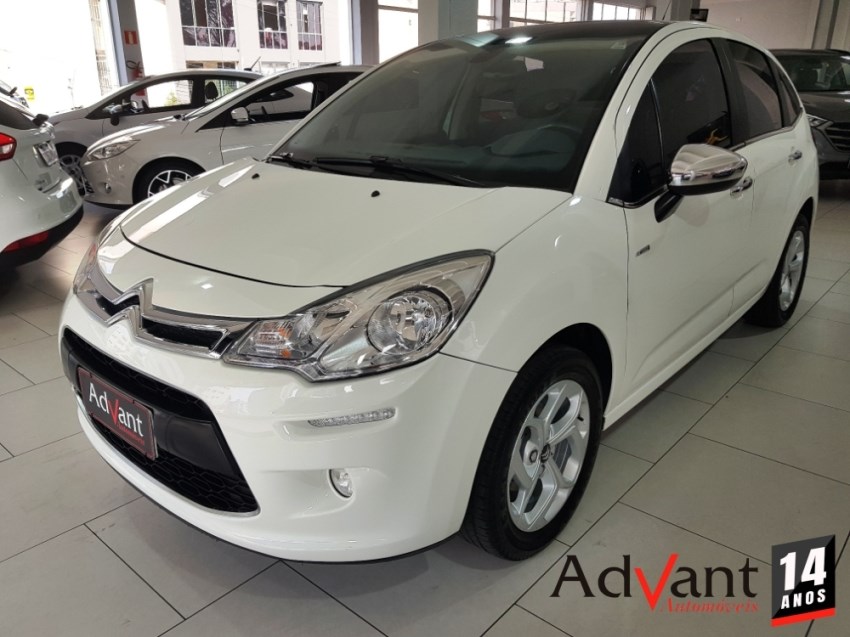 //www.autoline.com.br/carro/citroen/c3-16-120-exclusive-16v-flex-4p-automatico/2015/caxias-do-sul-rs/24870884