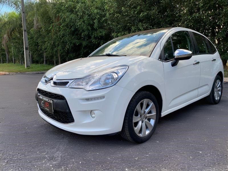 //www.autoline.com.br/carro/citroen/c3-16-120-exclusive-16v-flex-4p-manual/2014/brasilia-df/24896976