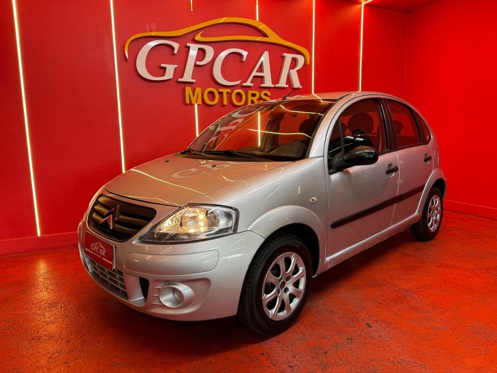//www.autoline.com.br/carro/citroen/c3-14-glx-8v-flex-4p-manual/2009/goiania-go/24921529