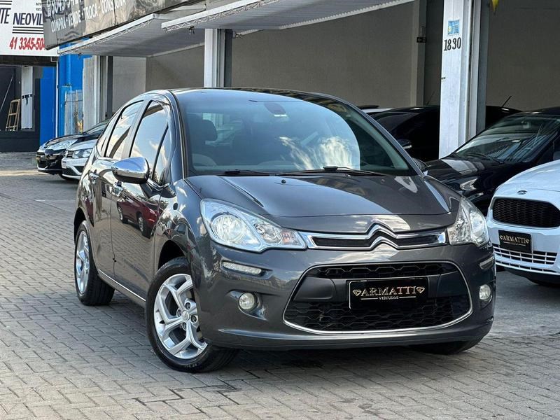 //www.autoline.com.br/carro/citroen/c3-16-120-exclusive-16v-flex-4p-automatico/2016/curitiba-pr/24922986