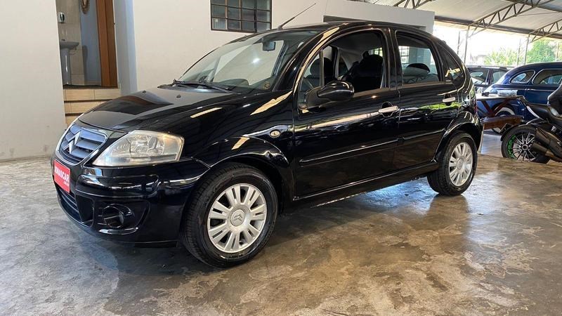 //www.autoline.com.br/carro/citroen/c3-14-exclusive-8v-flex-4p-manual/2011/curitiba-pr/24933134