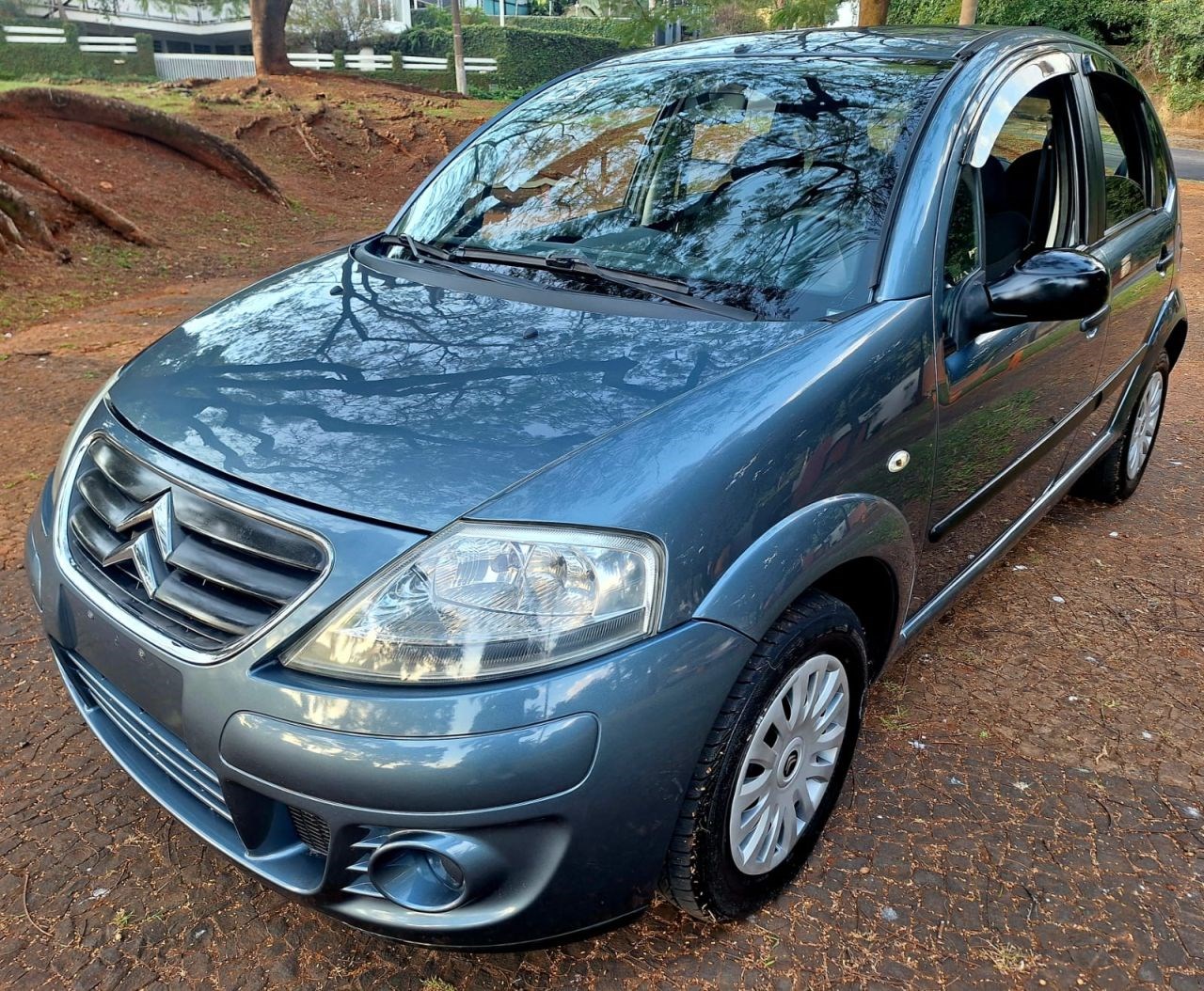 //www.autoline.com.br/carro/citroen/c3-14-glx-8v-flex-4p-manual/2009/americana-sp/24940549