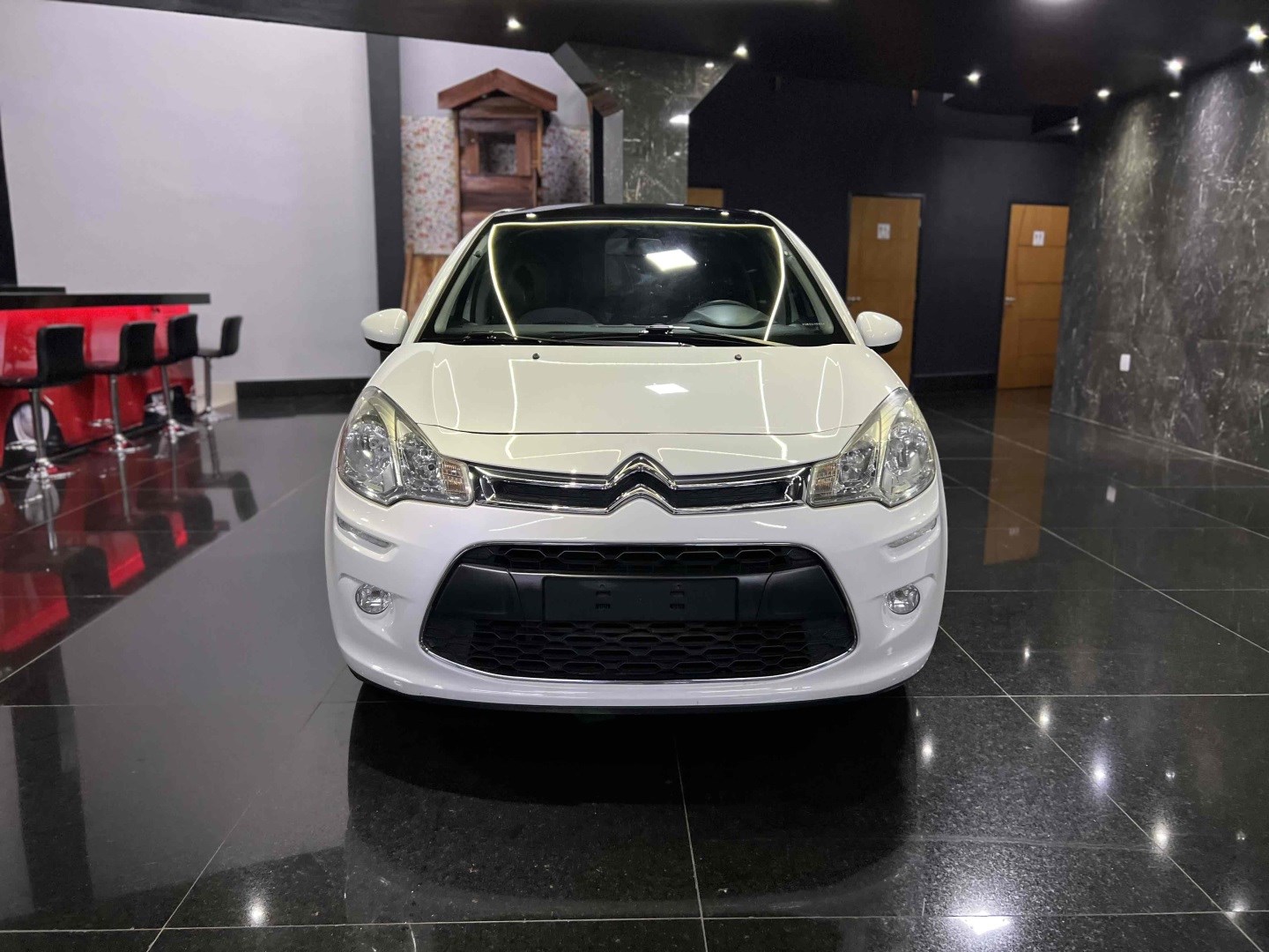 //www.autoline.com.br/carro/citroen/c3-15-tendance-8v-flex-4p-manual/2016/americana-sp/24940982
