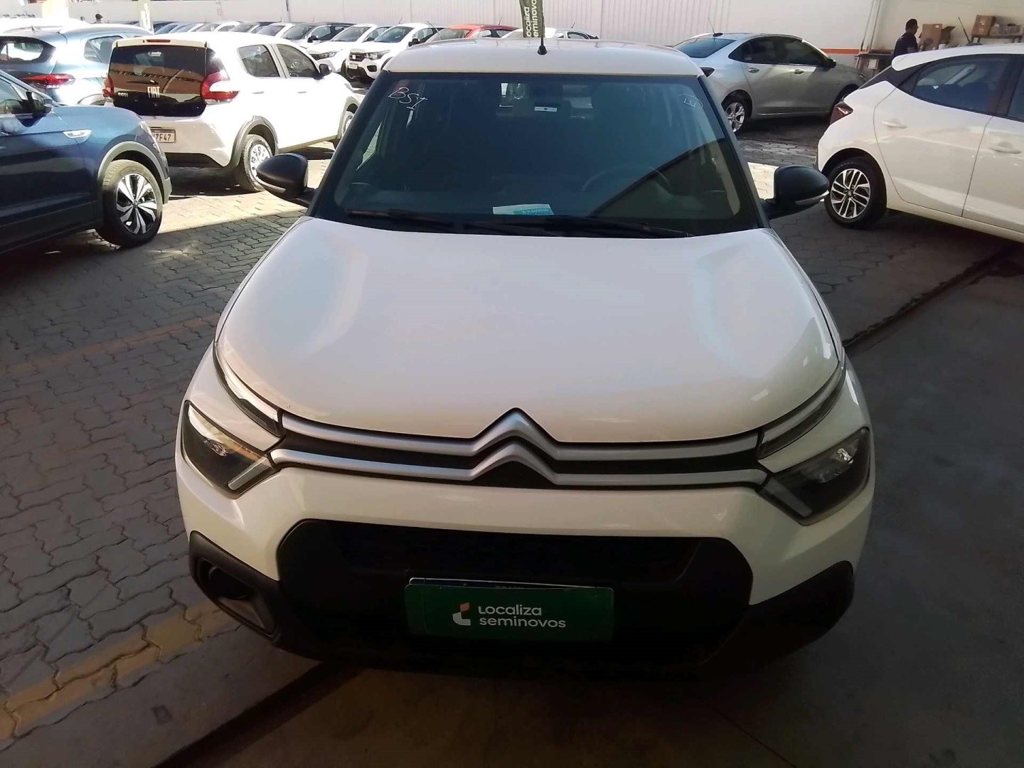 //www.autoline.com.br/carro/citroen/c3-10-live-pack-6v-flex-4p-manual/2023/brasilia-df/24995523