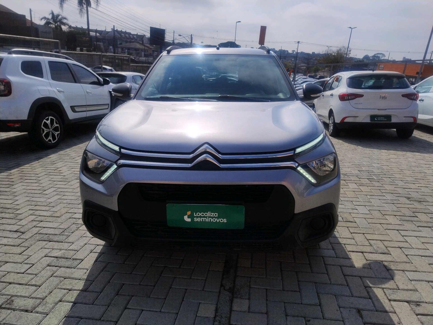 //www.autoline.com.br/carro/citroen/c3-10-feel-6v-flex-4p-manual/2023/curitiba-pr/24997667