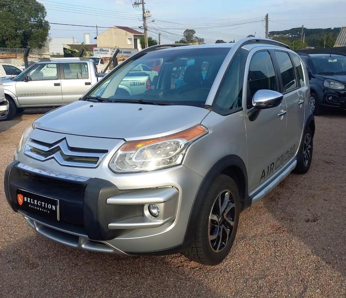 //www.autoline.com.br/carro/citroen/c3-16-120-exclusive-16v-flex-4p-automatico/2013/fazenda-rio-grande-pr/25025522