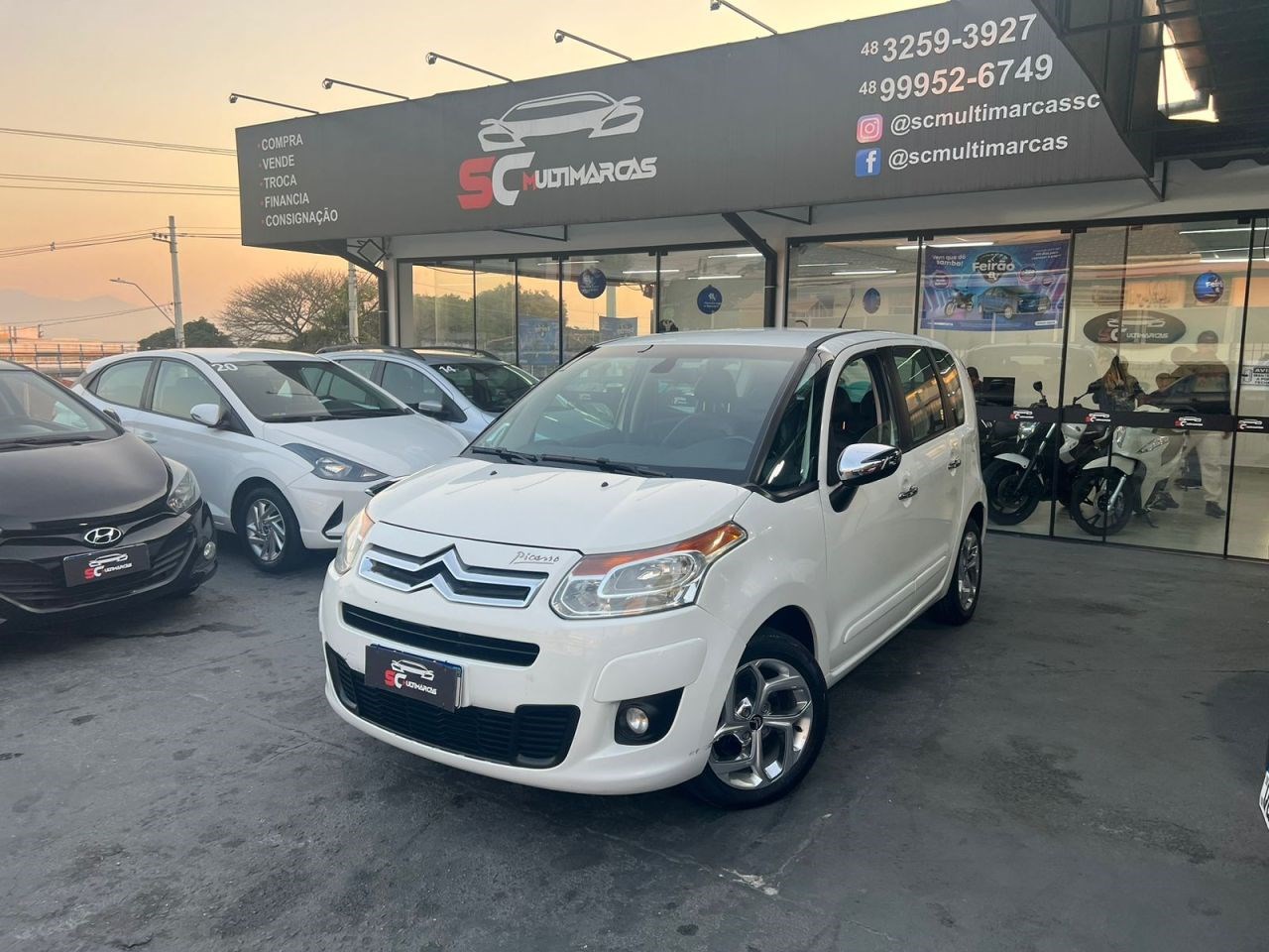 //www.autoline.com.br/carro/citroen/c3-picasso-16-120-exclusive-16v-flex-4p-manual/2013/florianopolis-sc/24824102