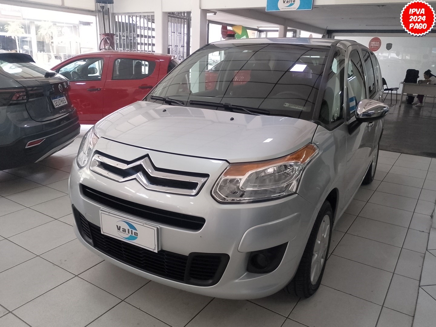 //www.autoline.com.br/carro/citroen/c3-picasso-16-glx-16v-flex-4p-manual/2012/braganca-paulista-sp/25026558