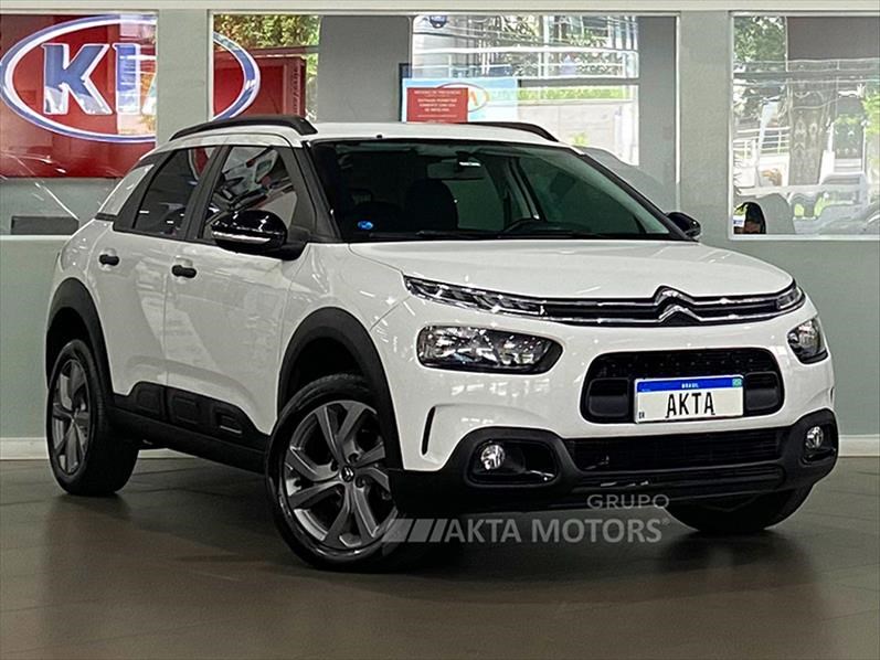 //www.autoline.com.br/carro/citroen/c4-cactus-16-feel-16v-flex-4p-automatico/2023/sao-paulo-sp/23888205