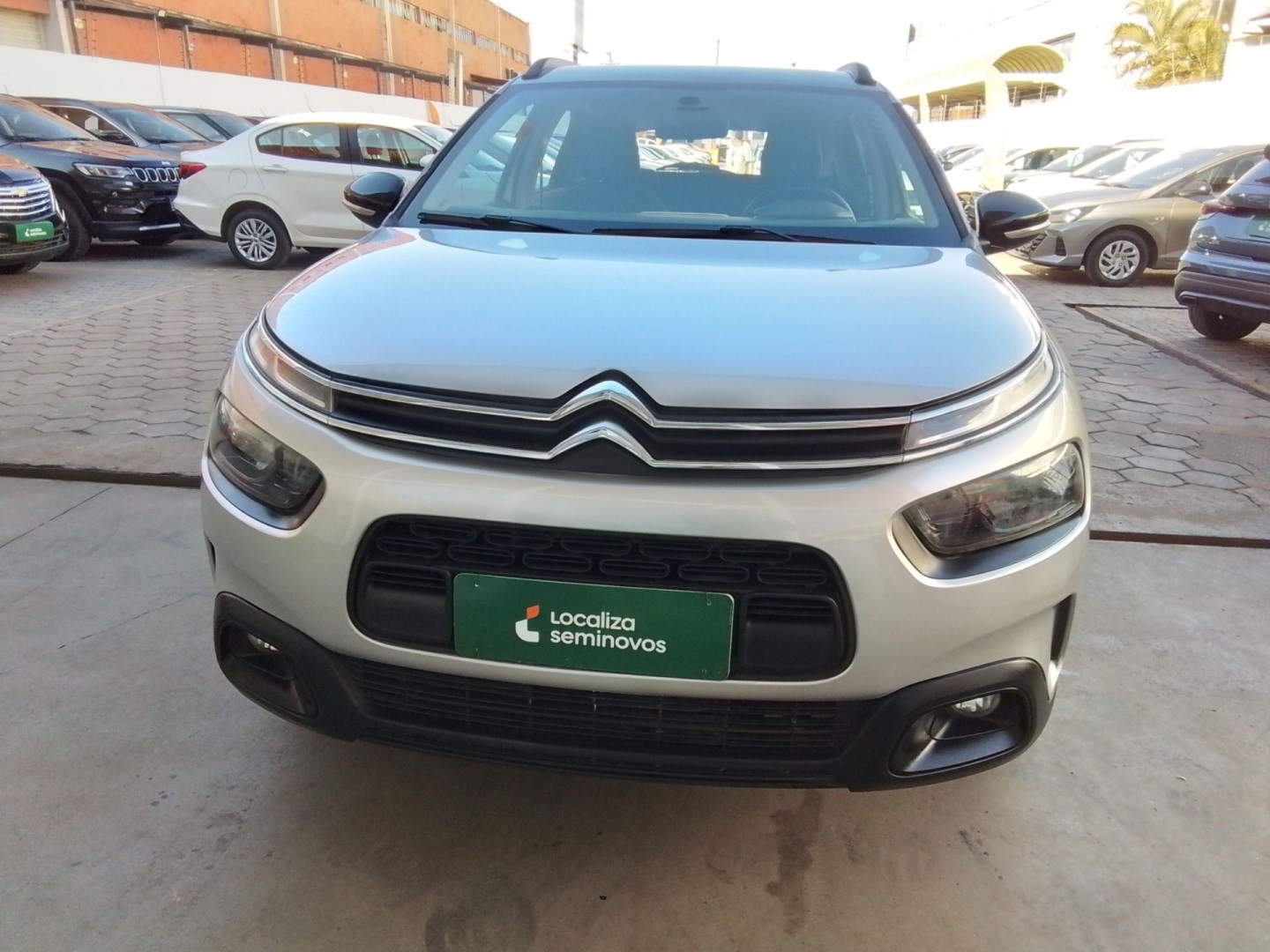 //www.autoline.com.br/carro/citroen/c4-cactus-16-feel-16v-flex-4p-automatico/2023/brasilia-df/24945668