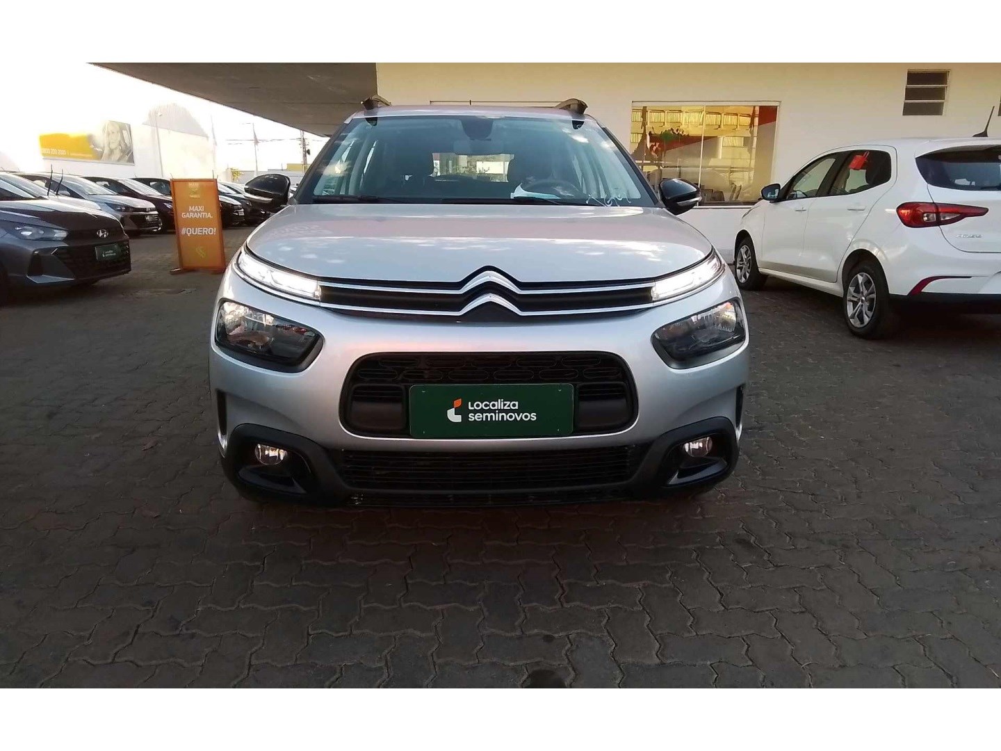 //www.autoline.com.br/carro/citroen/c4-cactus-16-feel-16v-flex-4p-automatico/2022/brasilia-df/25003576
