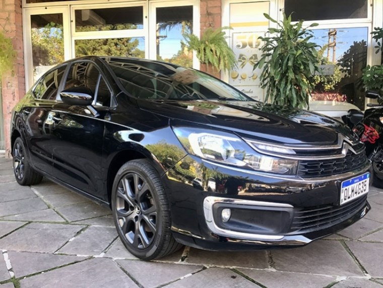 //www.autoline.com.br/carro/citroen/c4-lounge-16-feel-16v-flex-4p-turbo-automatico/2019/porto-alegre-rs/23568165
