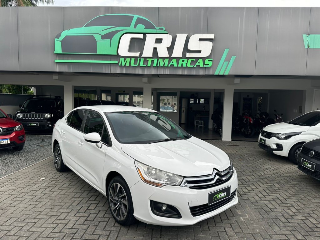 //www.autoline.com.br/carro/citroen/c4-lounge-20-tendance-nav-16v-flex-4p-automatico/2016/joinville-sc/23723477