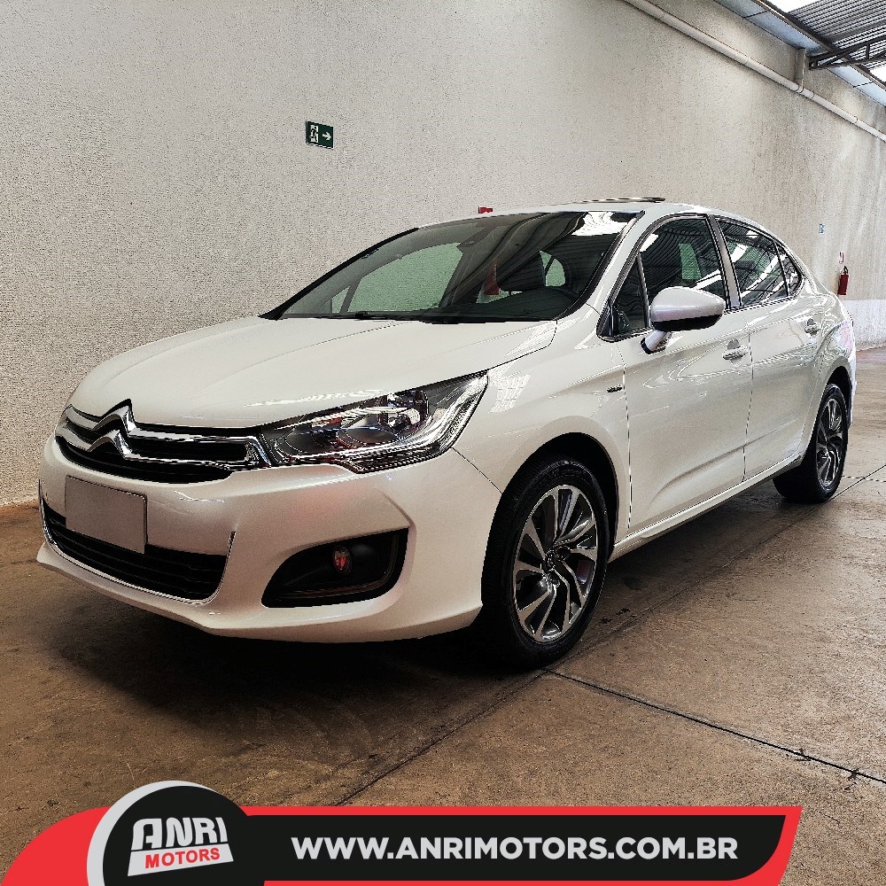 //www.autoline.com.br/carro/citroen/c4-lounge-16-exclusive-16v-flex-4p-turbo-automatico/2017/uberlandia-mg/23932105