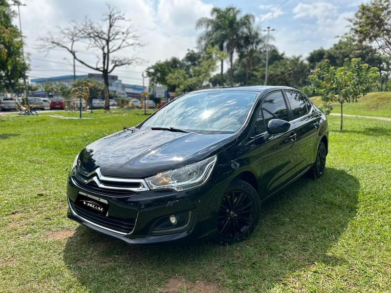 //www.autoline.com.br/carro/citroen/c4-lounge-16-origine-16v-flex-4p-turbo-automatico/2017/sao-jose-dos-campos-sp/23980280