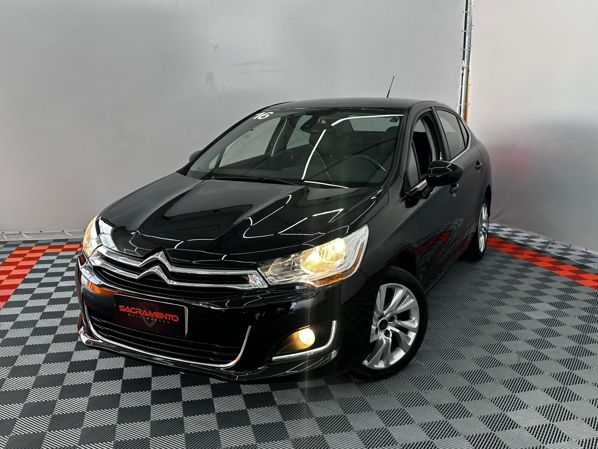 //www.autoline.com.br/carro/citroen/c4-lounge-20-tendance-16v-flex-4p-manual/2016/florianopolis-sc/24243241