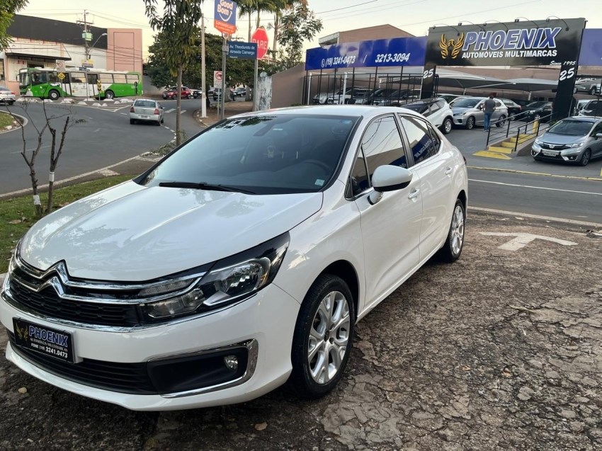 //www.autoline.com.br/carro/citroen/c4-lounge-16-feel-16v-flex-4p-turbo-automatico/2019/campinas-sp/24352282