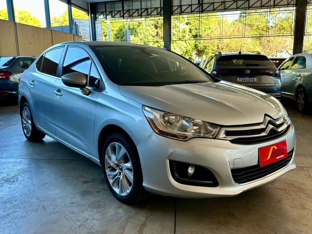 //www.autoline.com.br/carro/citroen/c4-lounge-16-tendance-16v-flex-4p-turbo-automatico/2016/sao-jose-do-rio-preto-sp/24528373