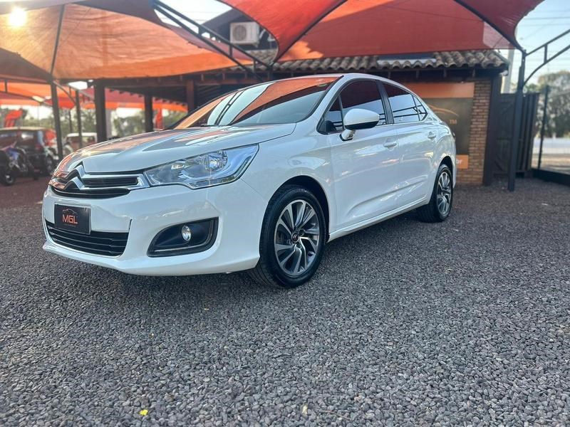//www.autoline.com.br/carro/citroen/c4-lounge-16-tendance-s-16v-flex-4p-turbo-automatico/2018/campo-grande-ms/24708194