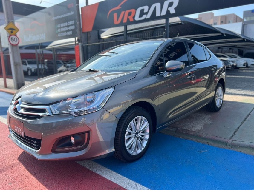 //www.autoline.com.br/carro/citroen/c4-lounge-16-origine-16v-flex-4p-turbo-automatico/2018/ponta-grossa-pr/24916428