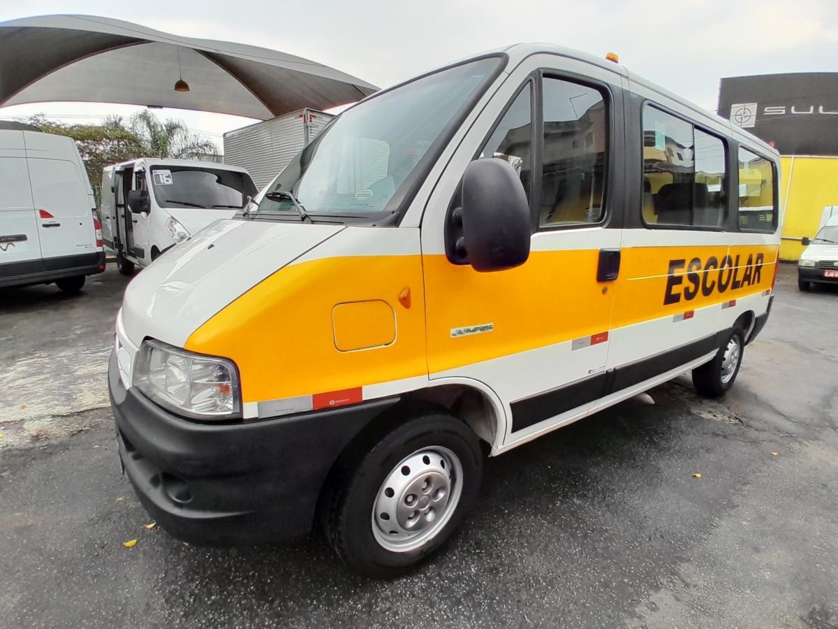 //www.autoline.com.br/carro/citroen/jumper-23-hdi-minibus-16v-diesel-4p-turbo-manual/2014/sao-paulo-sp/24864807